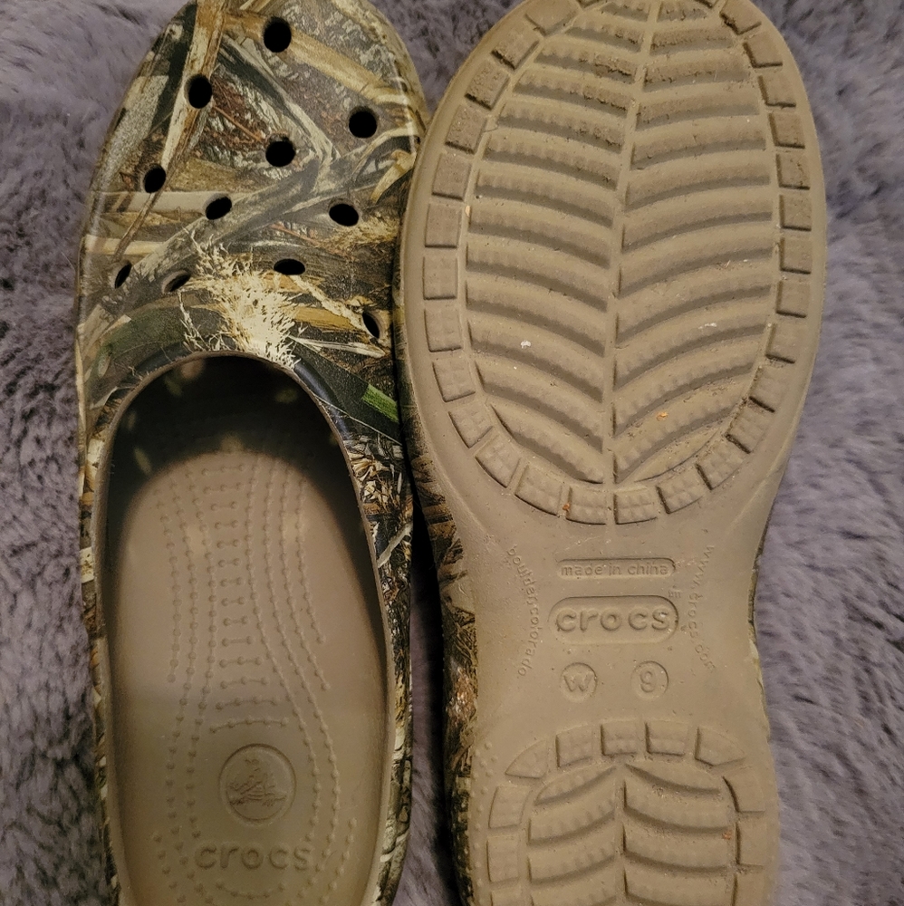 Crocs